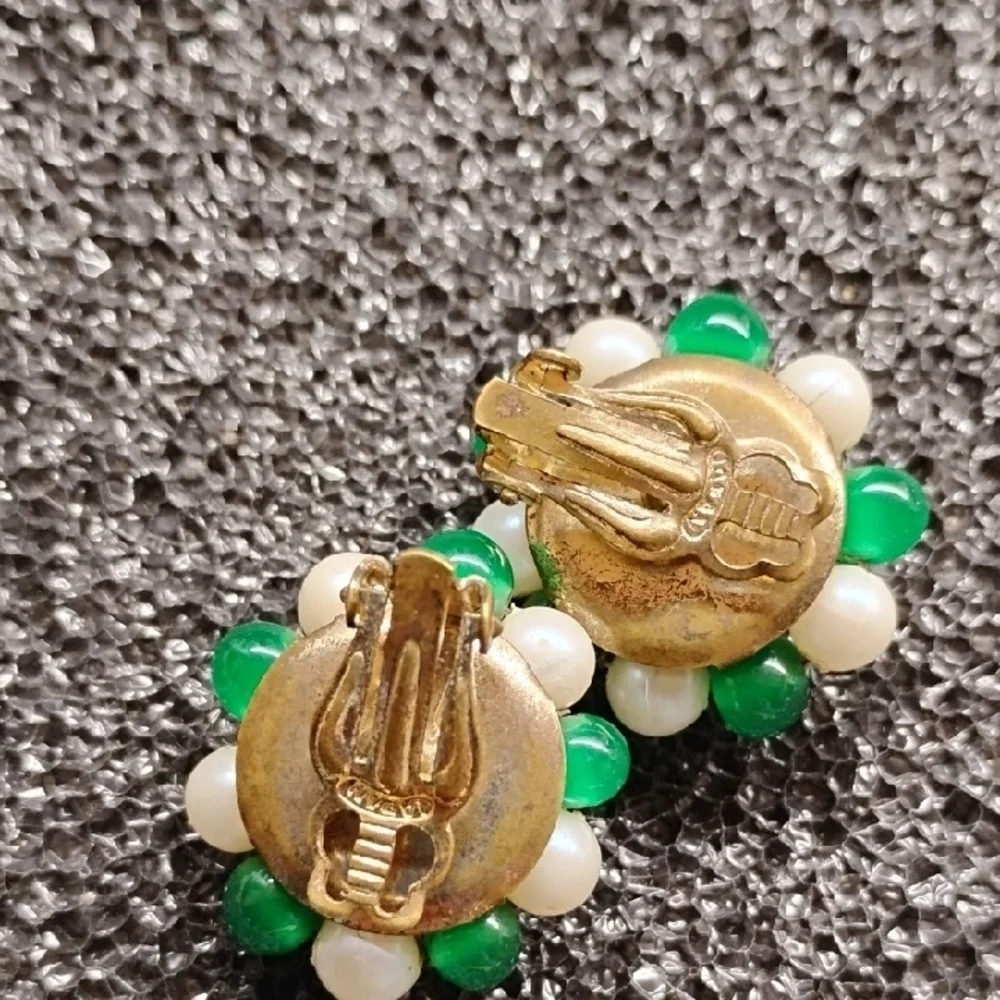 Vintage Clip-On Earrings Set in Green and Brown‎